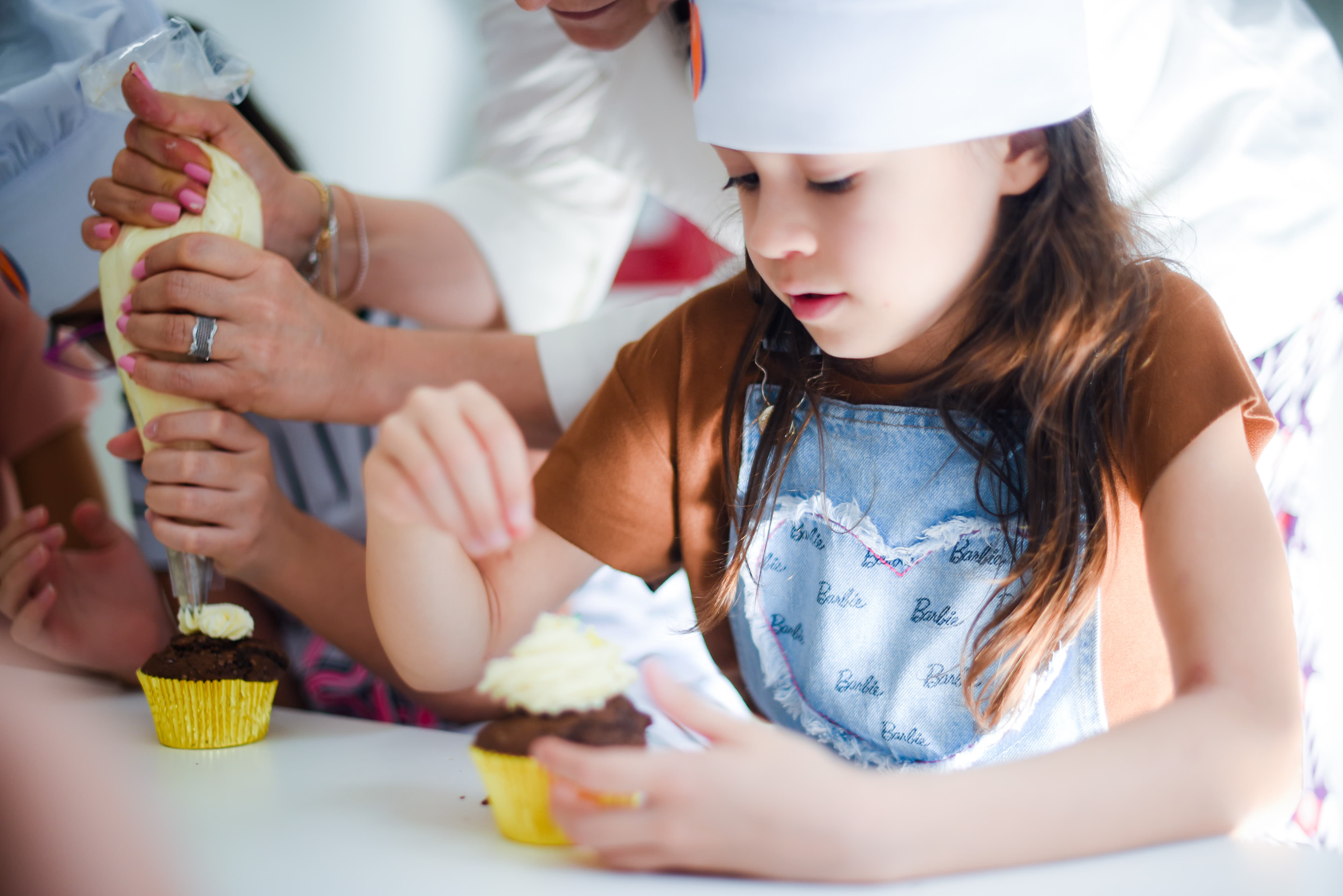 Oficina de Cupcakes Yticon