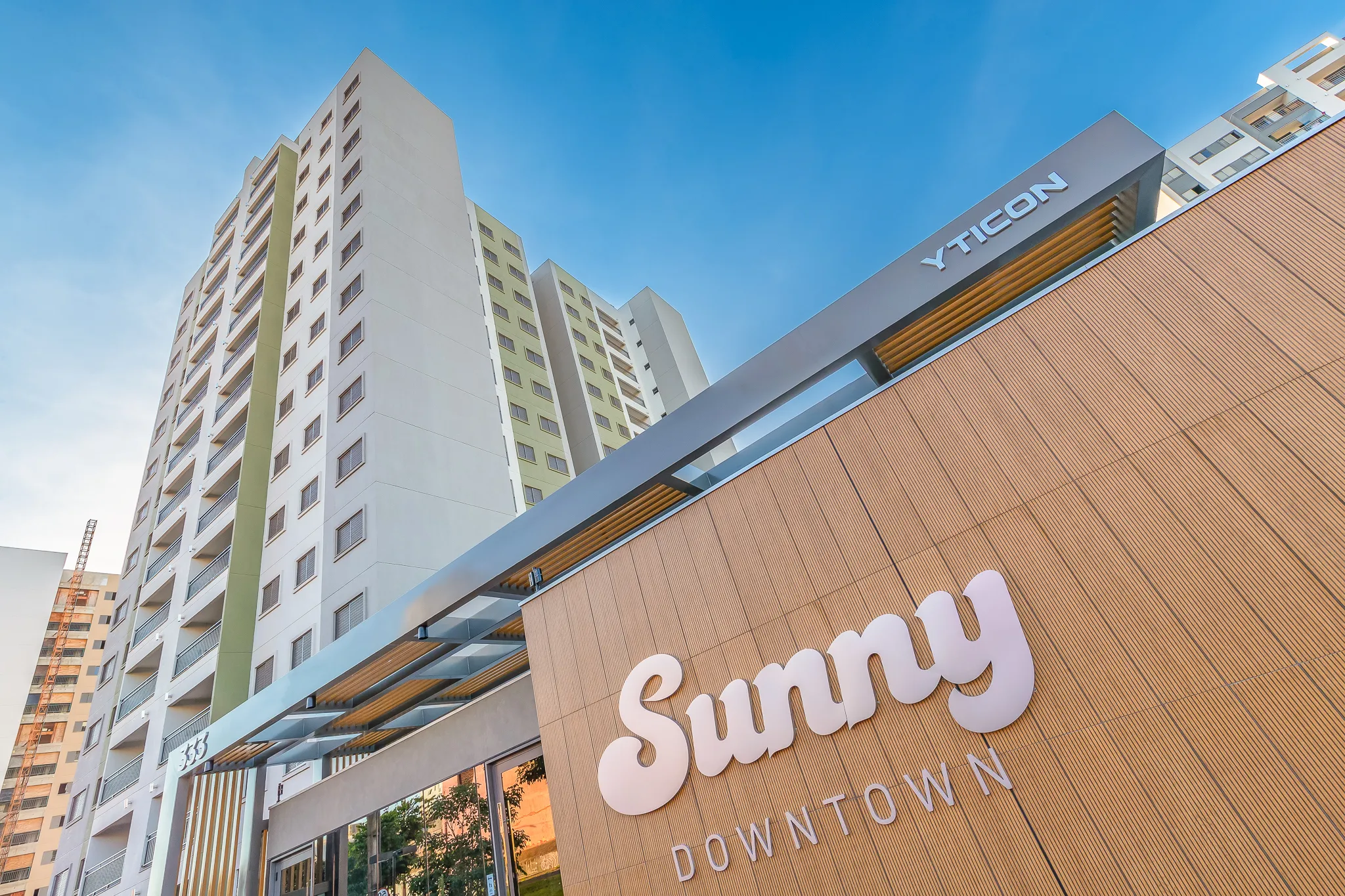 Sunny Downtown