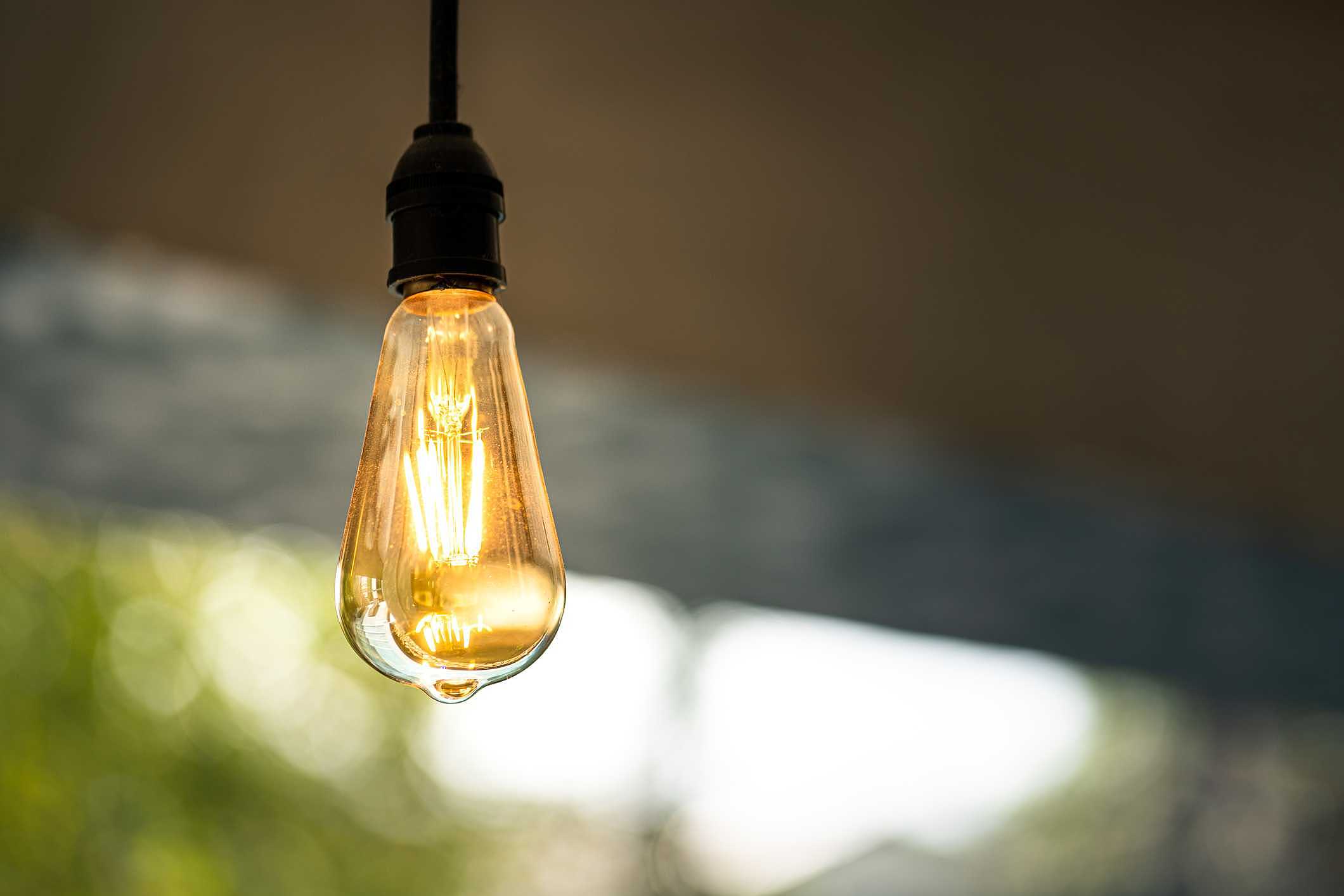 Luz quente e luz fria: entenda quais são as diferenças