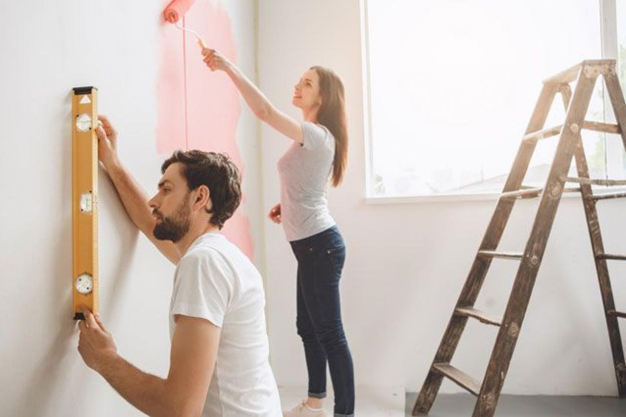 Pintar ou usar papel de parede? Saiba como decidir!