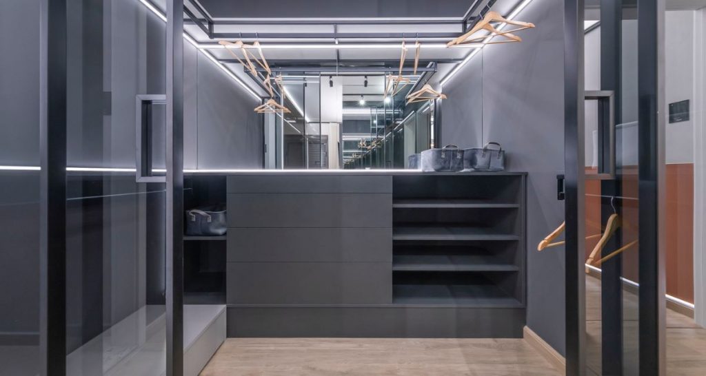 closet-cinza